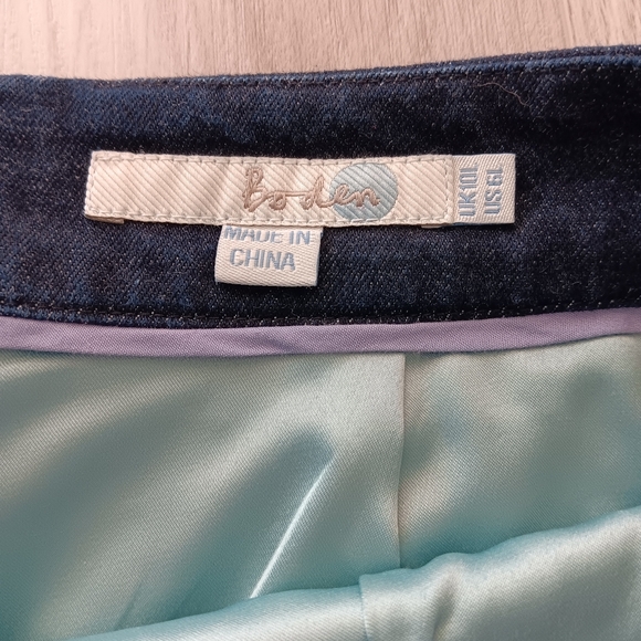 Boden Blue Denim Pencil Midi Skirt Purple Waistband Detail Lined Size 6L - Picture 2 of 10